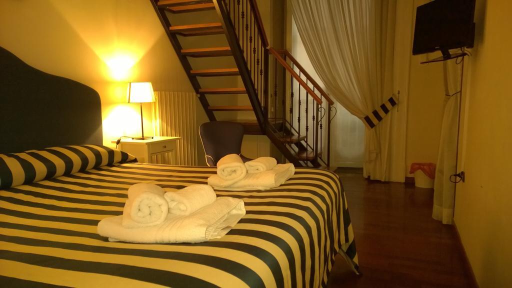 Palazzo Magnocavallo B&B Neapol Pokoj fotografie