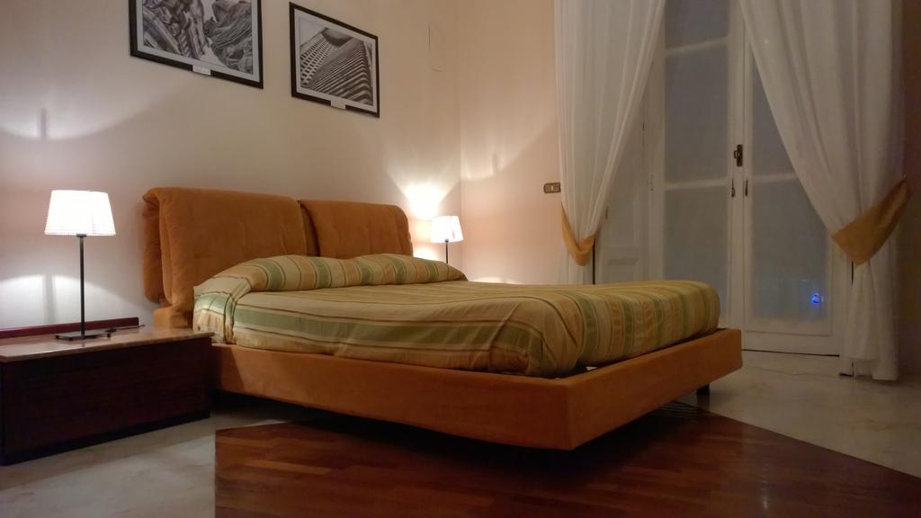 Palazzo Magnocavallo B&B Neapol Pokoj fotografie
