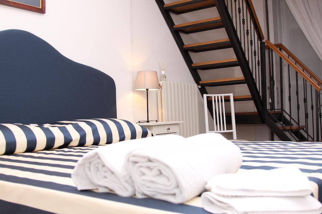 Palazzo Magnocavallo B&B Neapol Pokoj fotografie