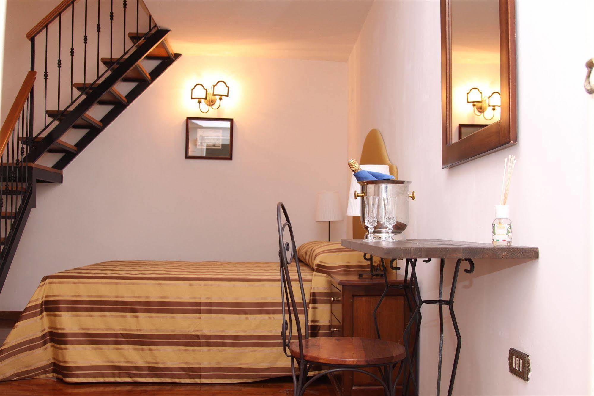 Palazzo Magnocavallo B&B Neapol Exteriér fotografie